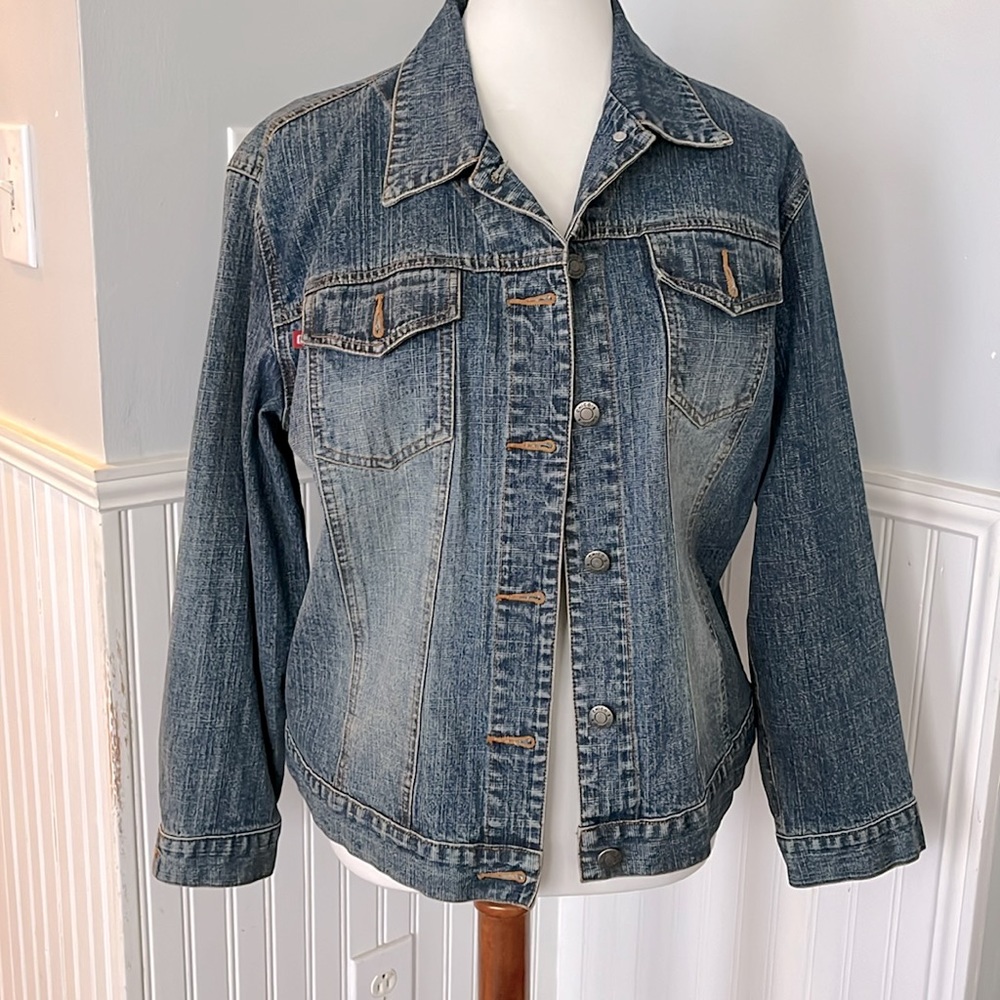 Chicos Sz 1 Denim Jacket